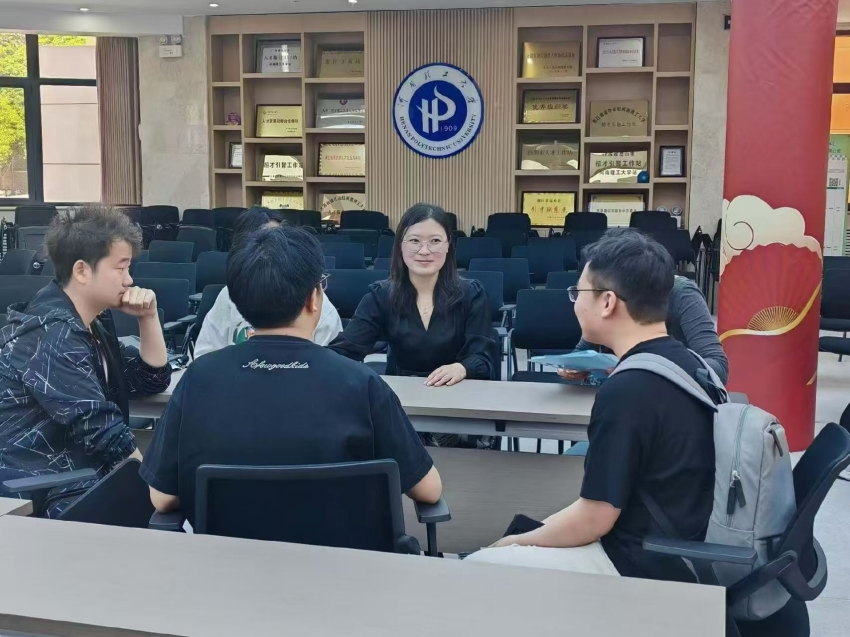 437ccm必赢国际赴河南理工大学开展专场招聘宣讲会